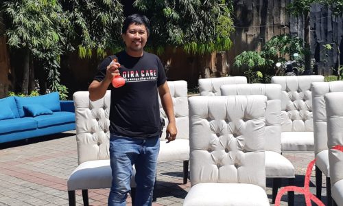 cuci sofa semarang